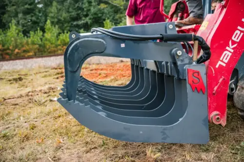 solesbees equipment skid steer grapple rake