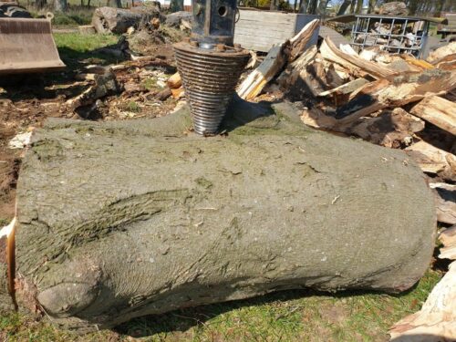 log splitter cone splitting logs