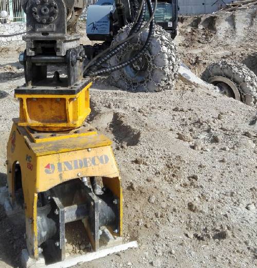 indeco compactor plate in use